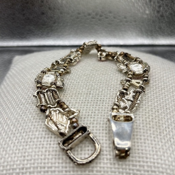 Teachers Beaded Slide Bracelet with Red Apple and Yellow School Bus Charm - Picture 11 of 12